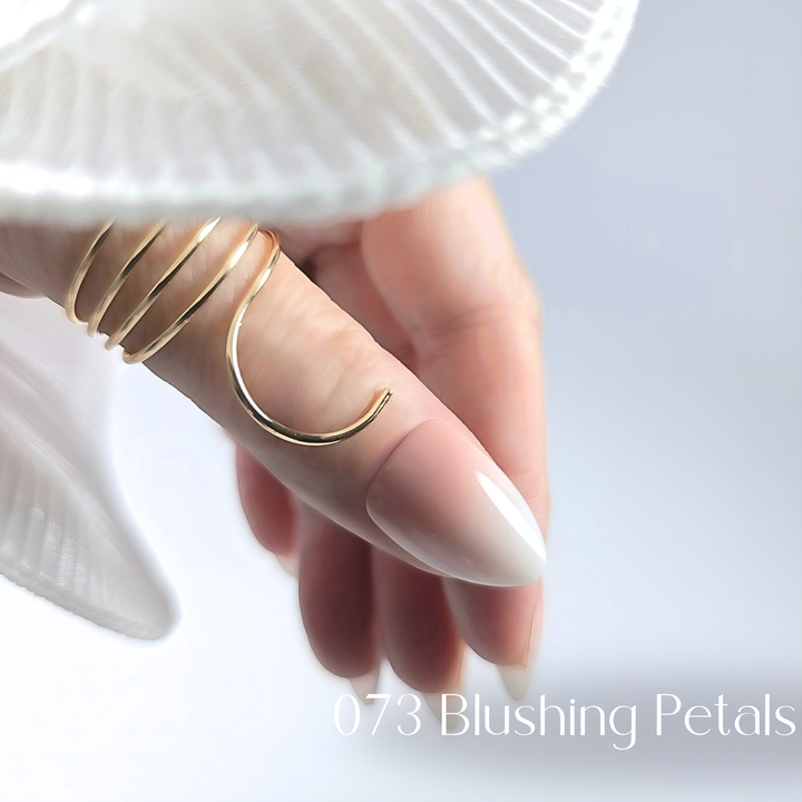 PRESS-ON NAILS - 073 BLUSHING PETALS