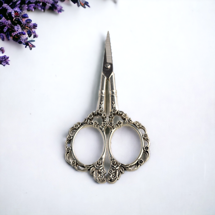 SCISSORS ANTIQUE SILVER